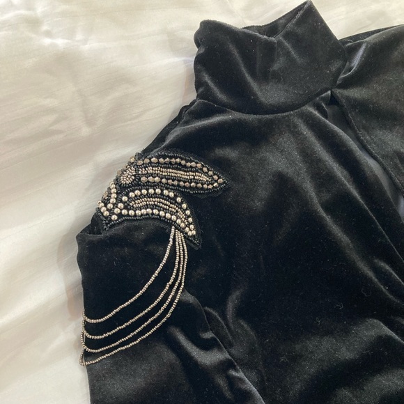 ZARA Black Velvet Bodysuit (Top) - Picture 6 of 10
